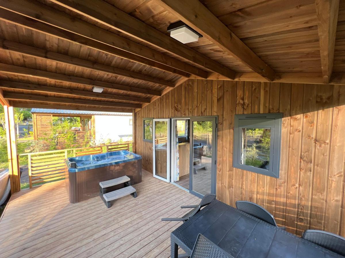 Camping La Ferme De Castellane Exterior foto