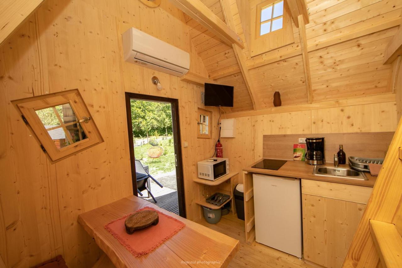 Camping La Ferme De Castellane Exterior foto
